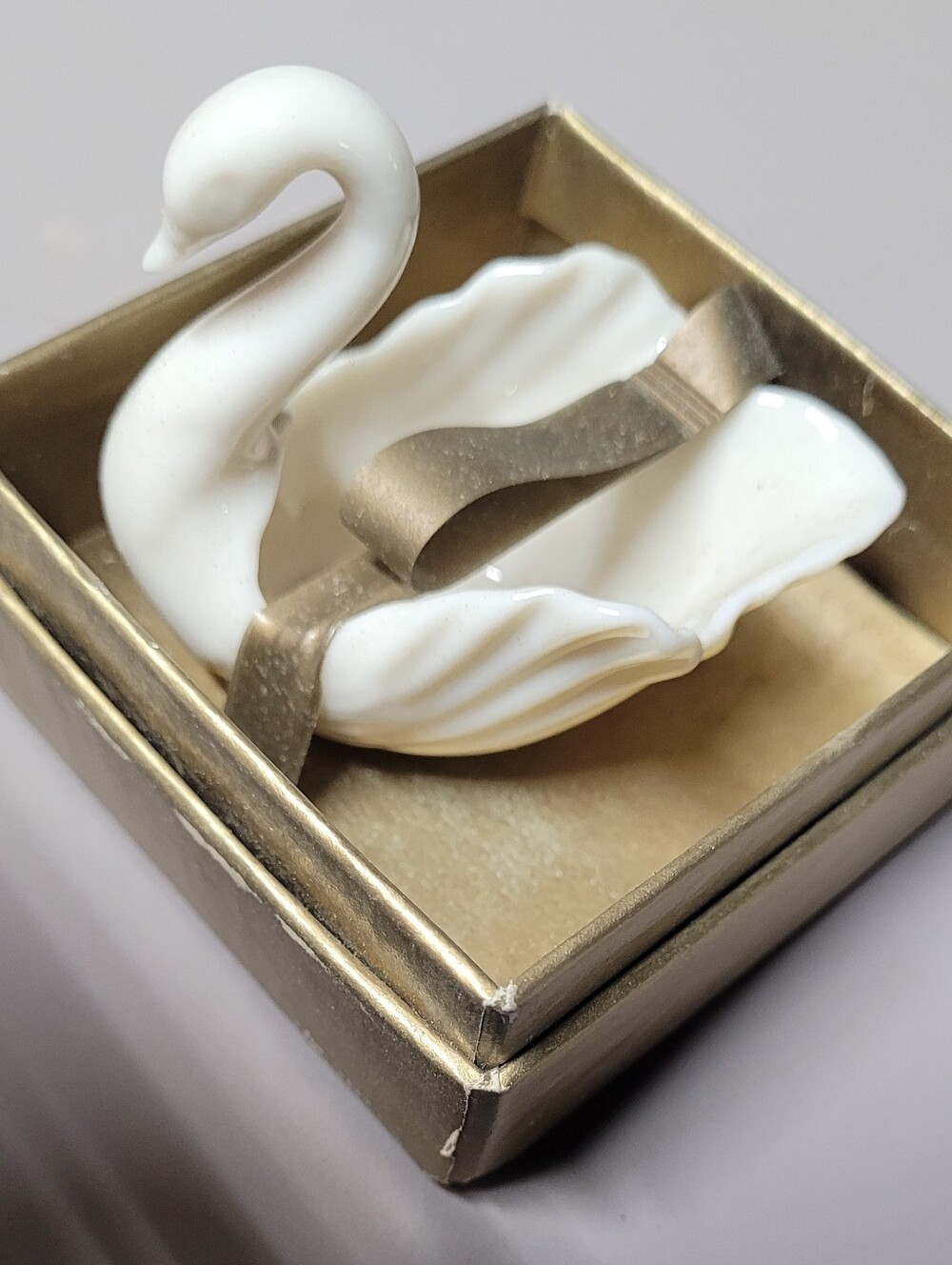 White Ceramic Swan Trinket Dish with Gold Accent Lenox